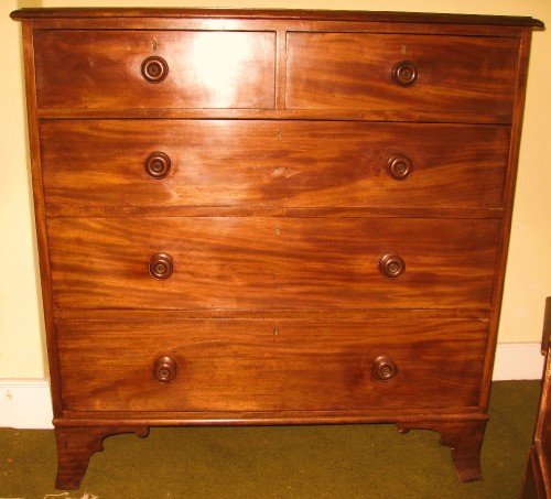 georgian mahogany chest of drawers