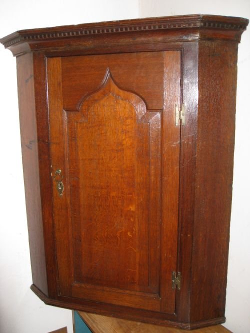 georgian oak hanging corner cupboard