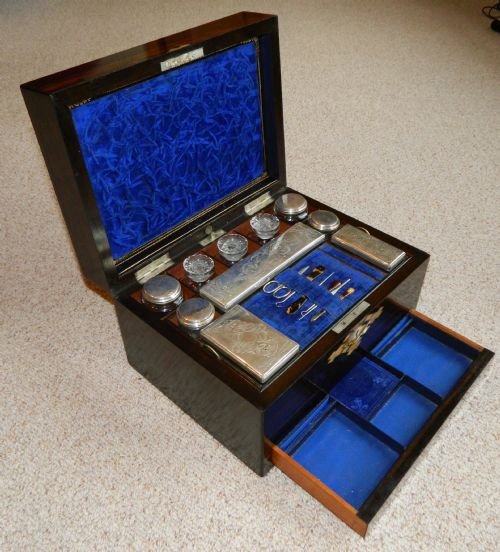Coromandel Dressing / Jewellery Box 160651 www.atheyantiques.co.uk