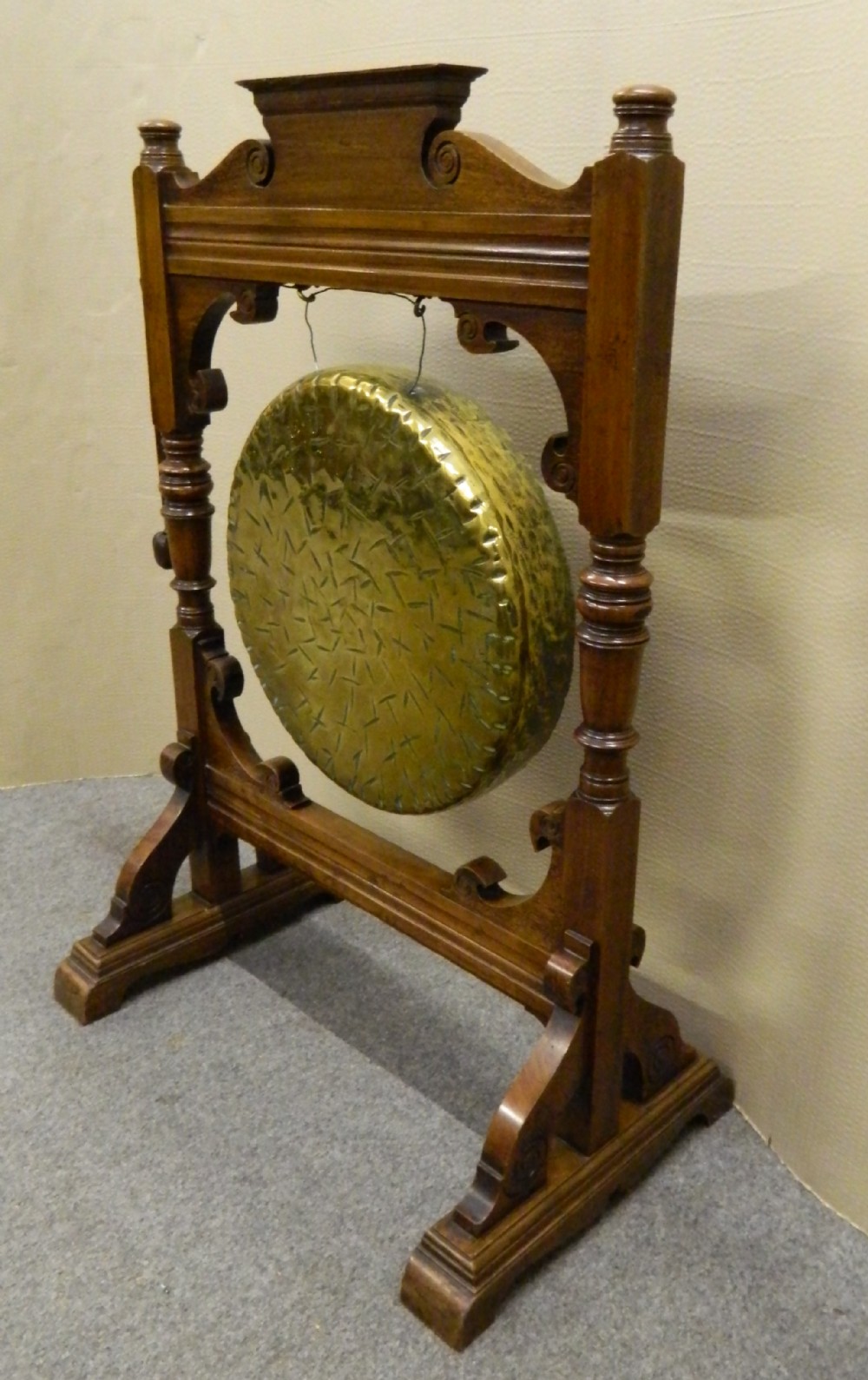 large dinner gong
