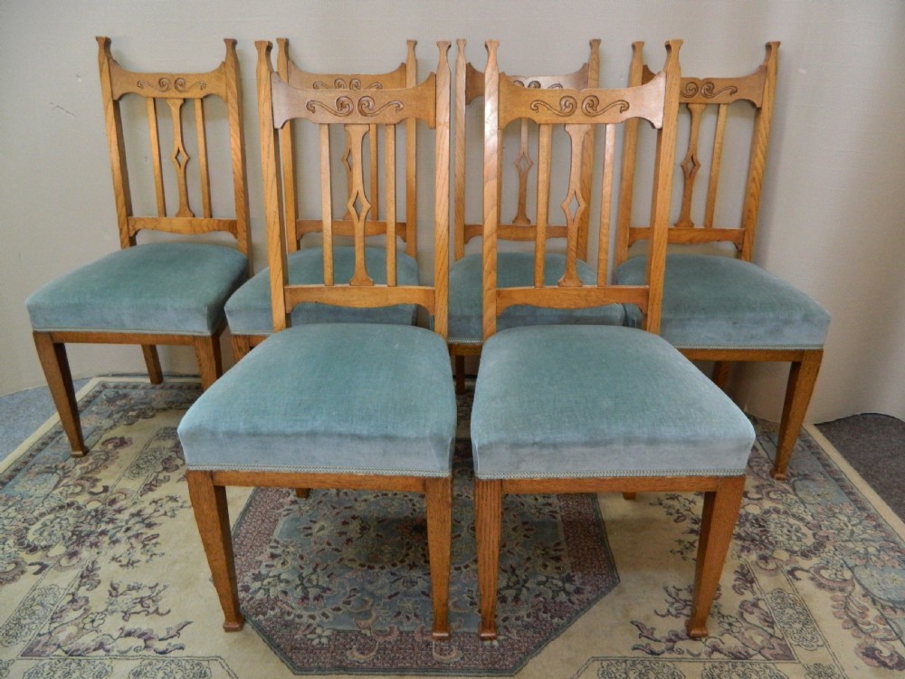 set of 6 oak arts crafts chairs