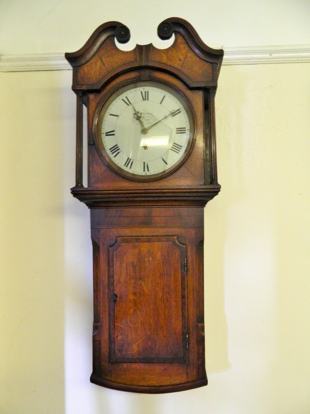 oak tavern clock