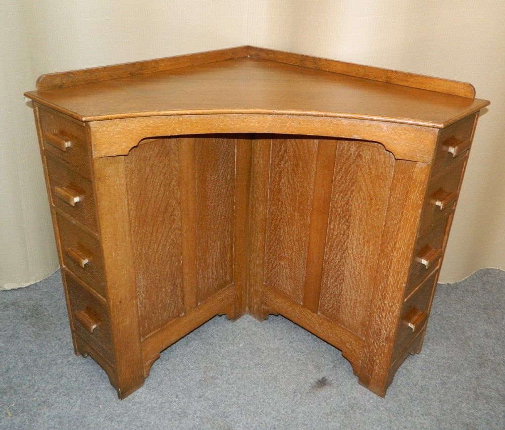 oak corner desk