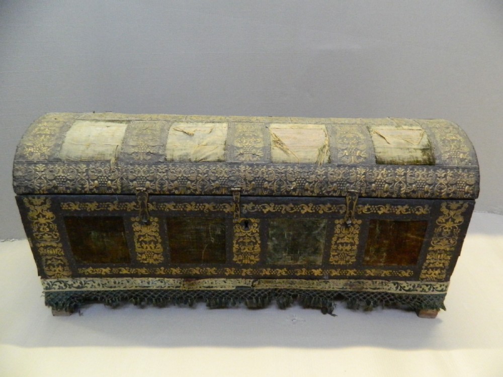 17th century italian chest trunk